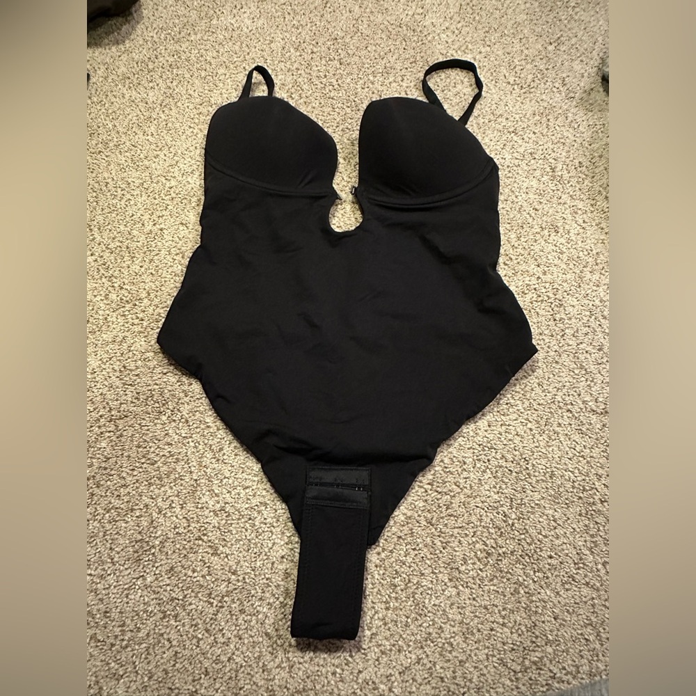 Black One-Piece Bodysuit size large
